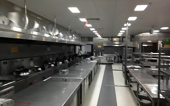 瑞能廚具廠家打造個性化定制服務,滿足消費者需求